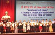 Giảng viên Trường ĐHKHTN đạt Giải thưởng “Khoa học và Công nghệ dành cho giảng viên trẻ trong các cơ sở giáo dục đại học” năm 2018